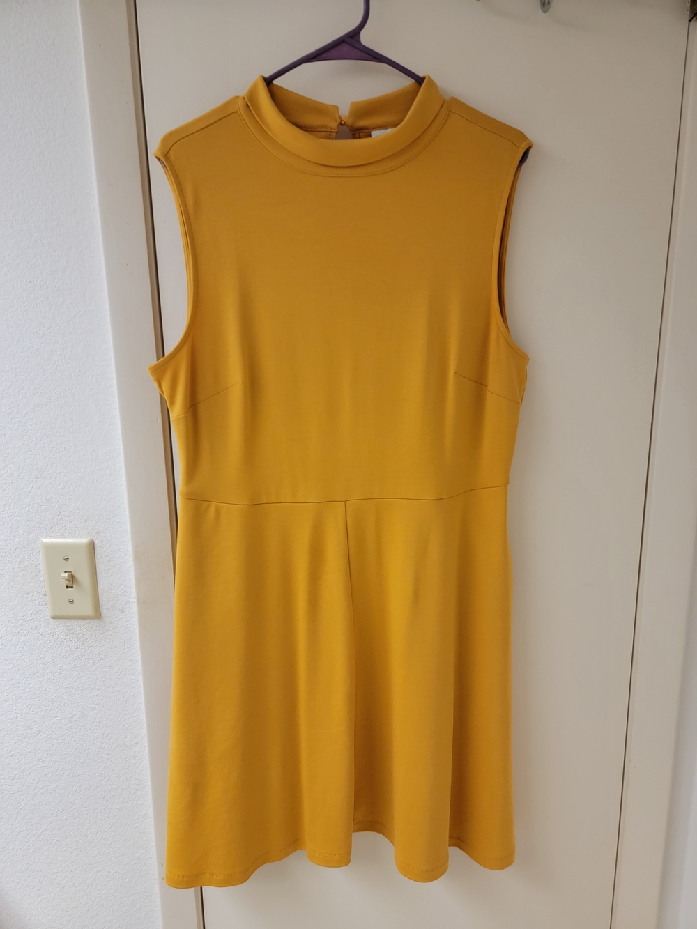New York & Company Sleeveless Mustard Yellow A-Line Dress With Pockets!